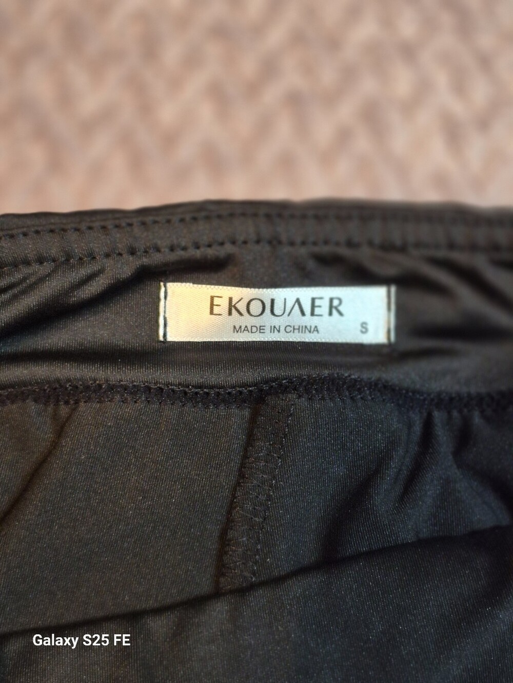 Ekouaer Women's Athletic Skort: Black, Size Small, Like New - Picture 3 of 10